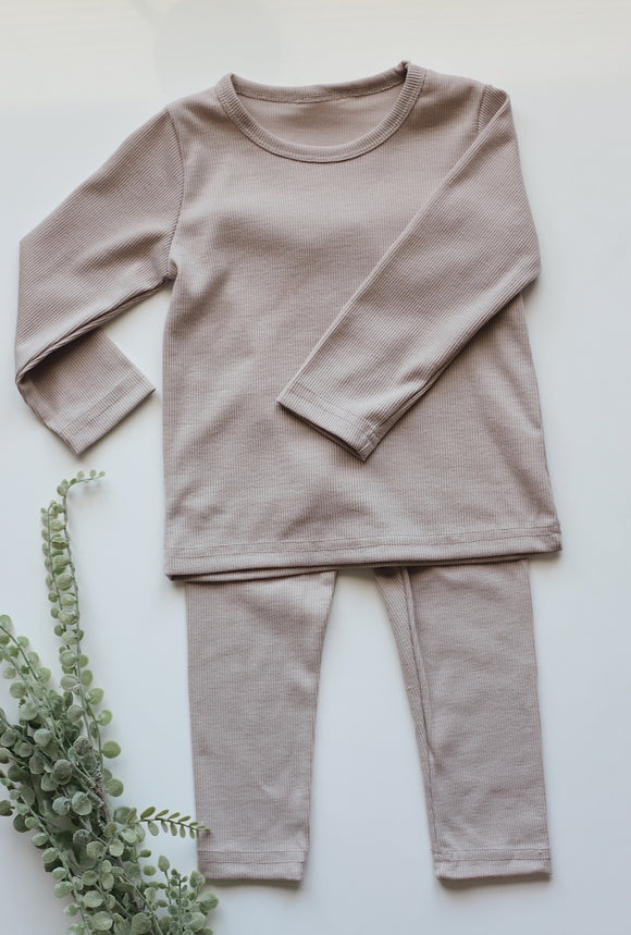 Cotton 2-piece set in taupe